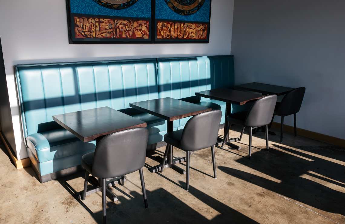 fully padded aluminum restaurant arm chair