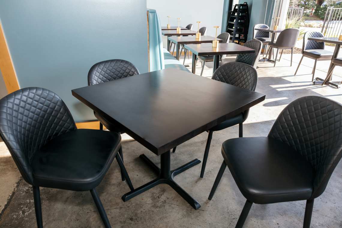 fully padded aluminum restaurant arm chair