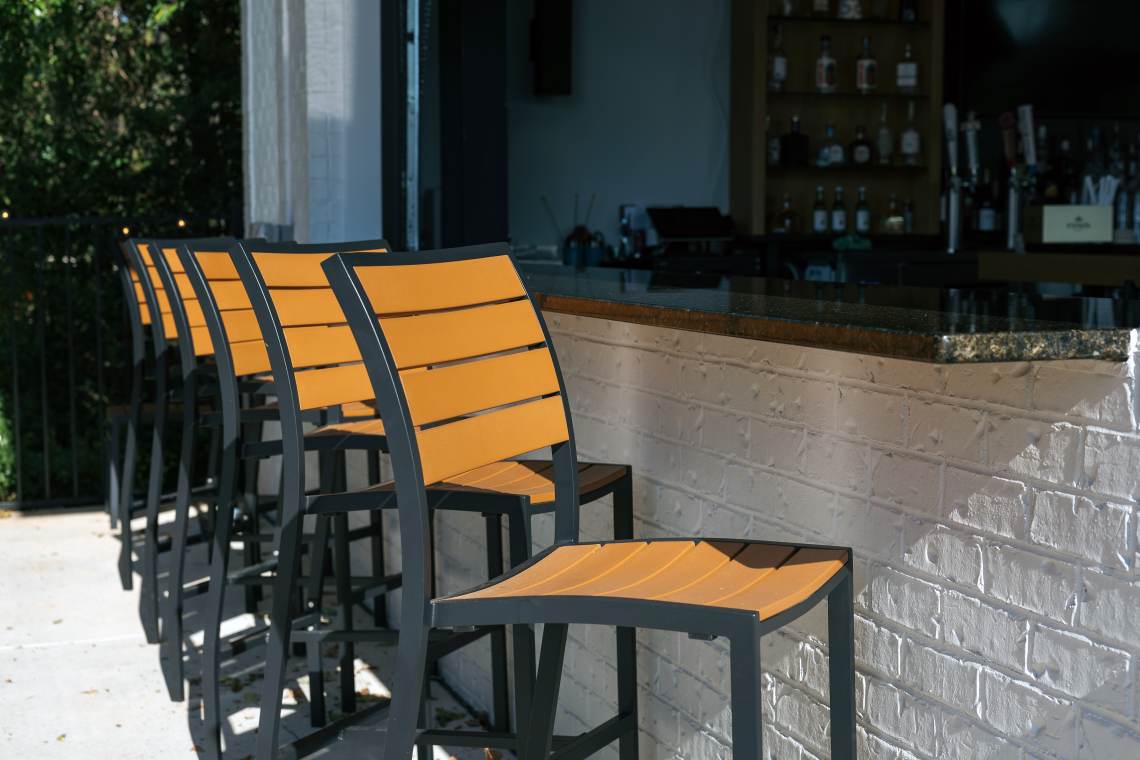 fully padded aluminum restaurant arm chair
